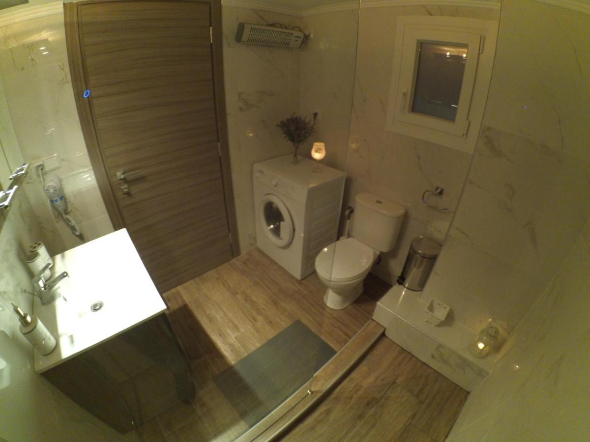 Chrysafenia & Leandros Downtown Apartment Кавала Екстериор снимка