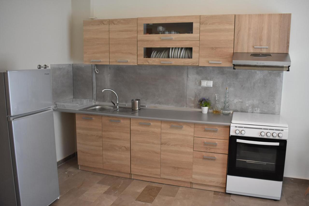 Chrysafenia & Leandros Downtown Apartment Кавала Екстериор снимка