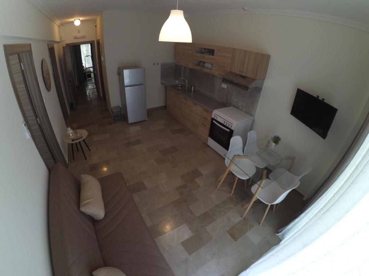 Chrysafenia & Leandros Downtown Apartment Кавала Екстериор снимка