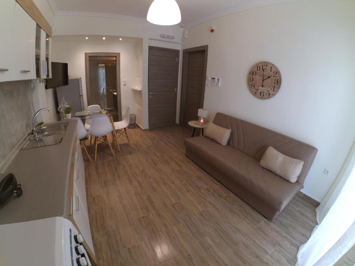 Chrysafenia & Leandros Downtown Apartment Кавала Екстериор снимка