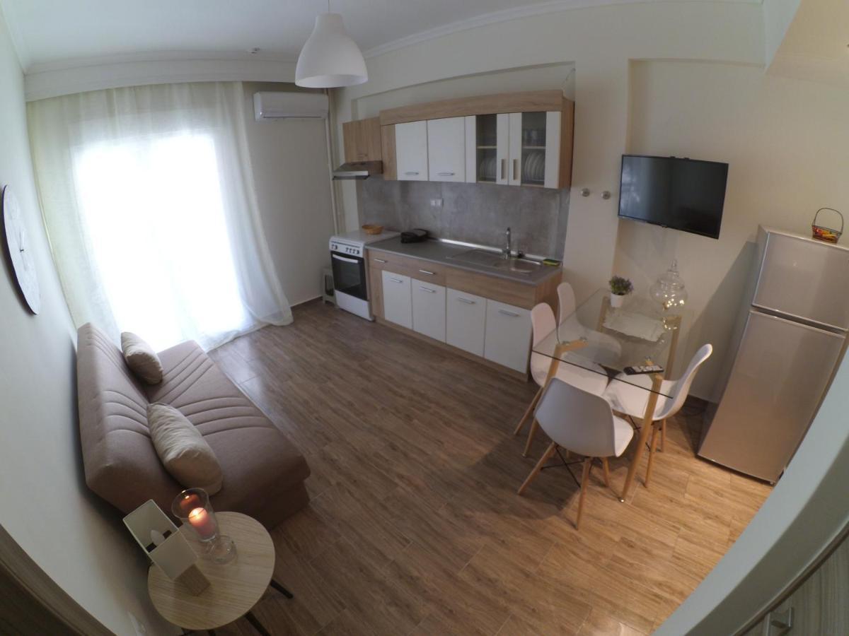 Chrysafenia & Leandros Downtown Apartment Кавала Екстериор снимка